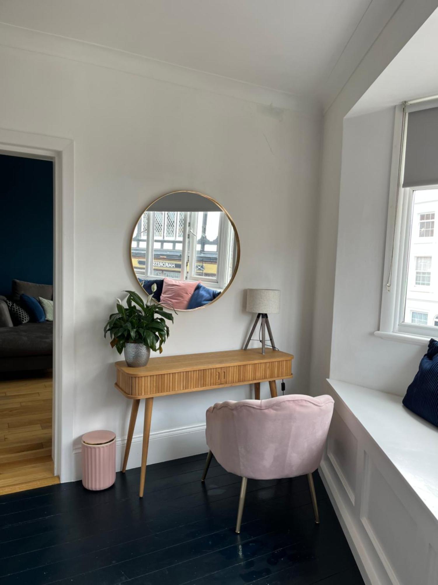 The Clock Tower Apartment - Spacious, Modern, 2 Bed Room Apartment , Southsea With Free Parking - Sleeps 4 Πόρτσμουθ Εξωτερικό φωτογραφία